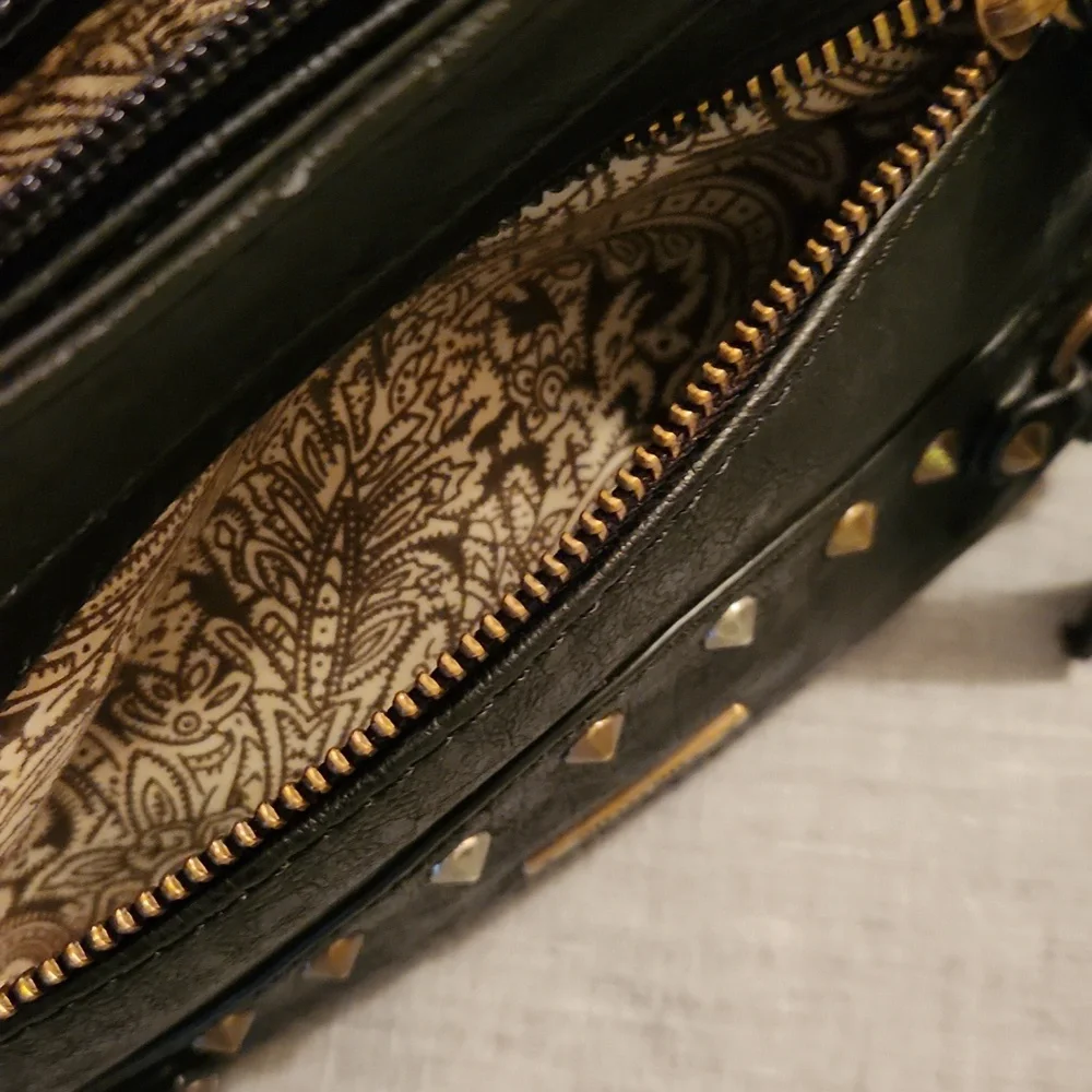 Miss Me black shoulder bag with gold & silver rivots - Picture 12 of 16